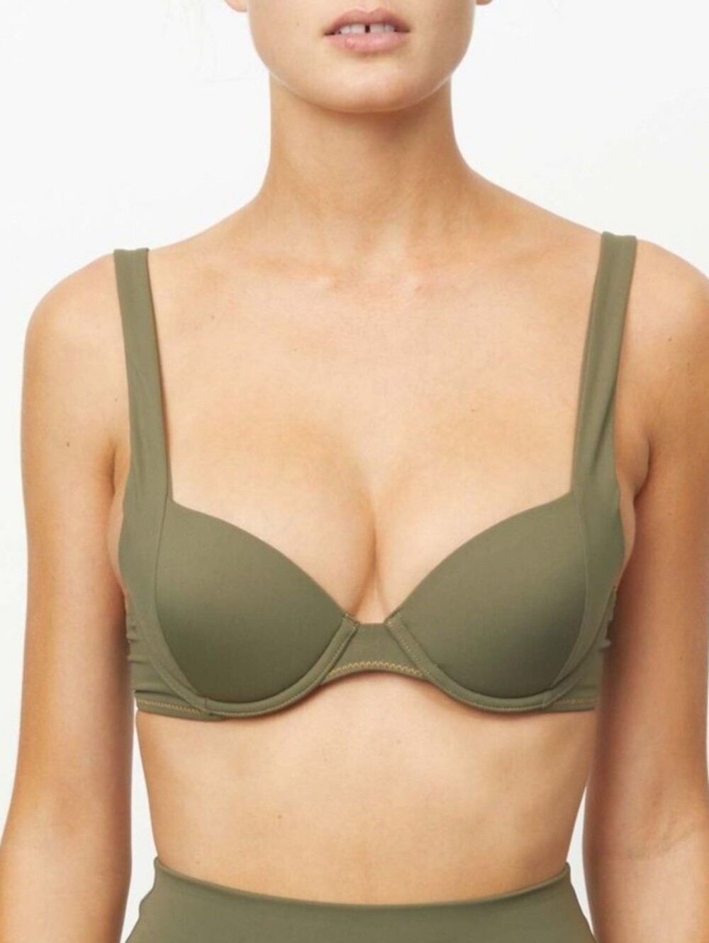 It's Now Cool The Control Boost Bra In Caraway Green Xs